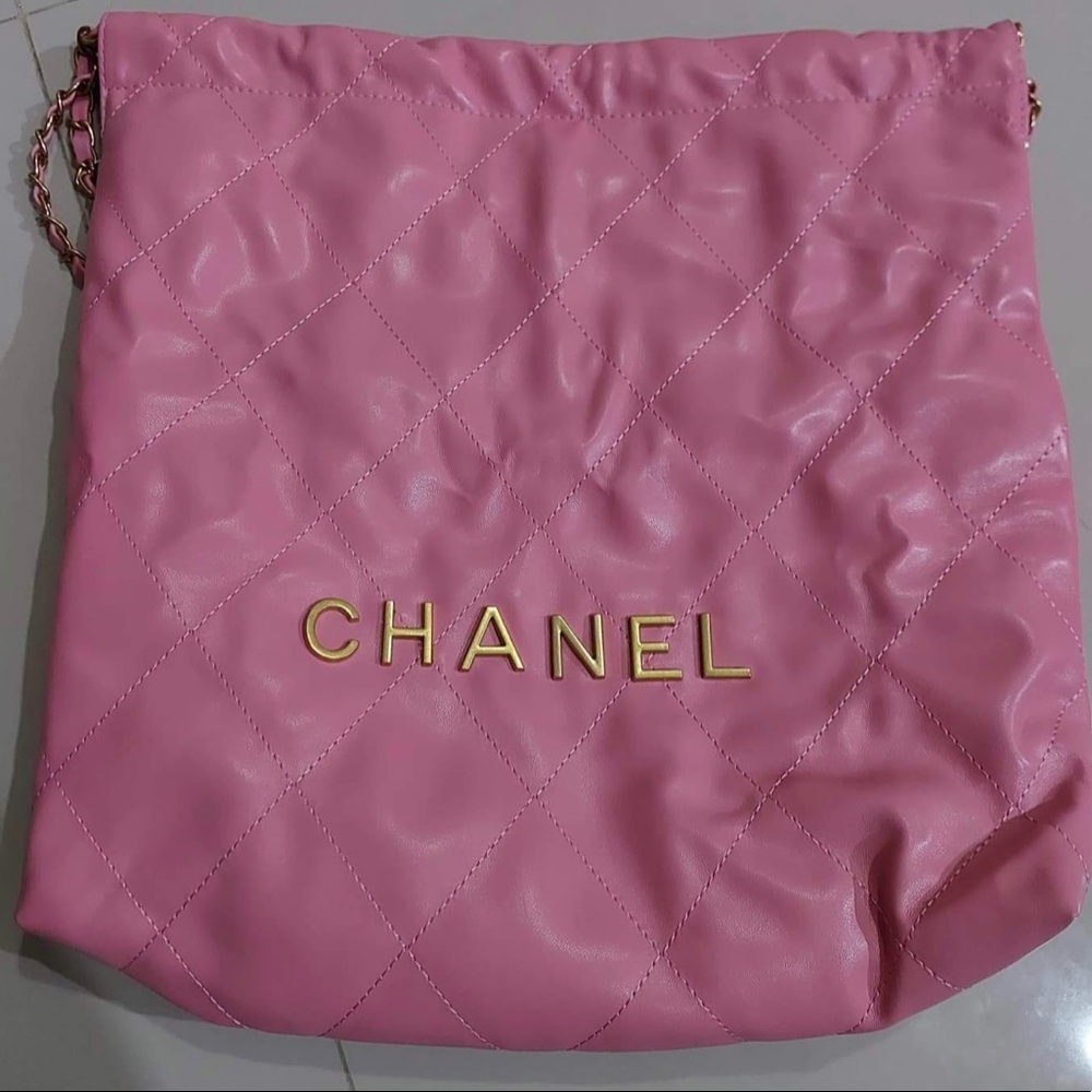 Chanel 22 bag